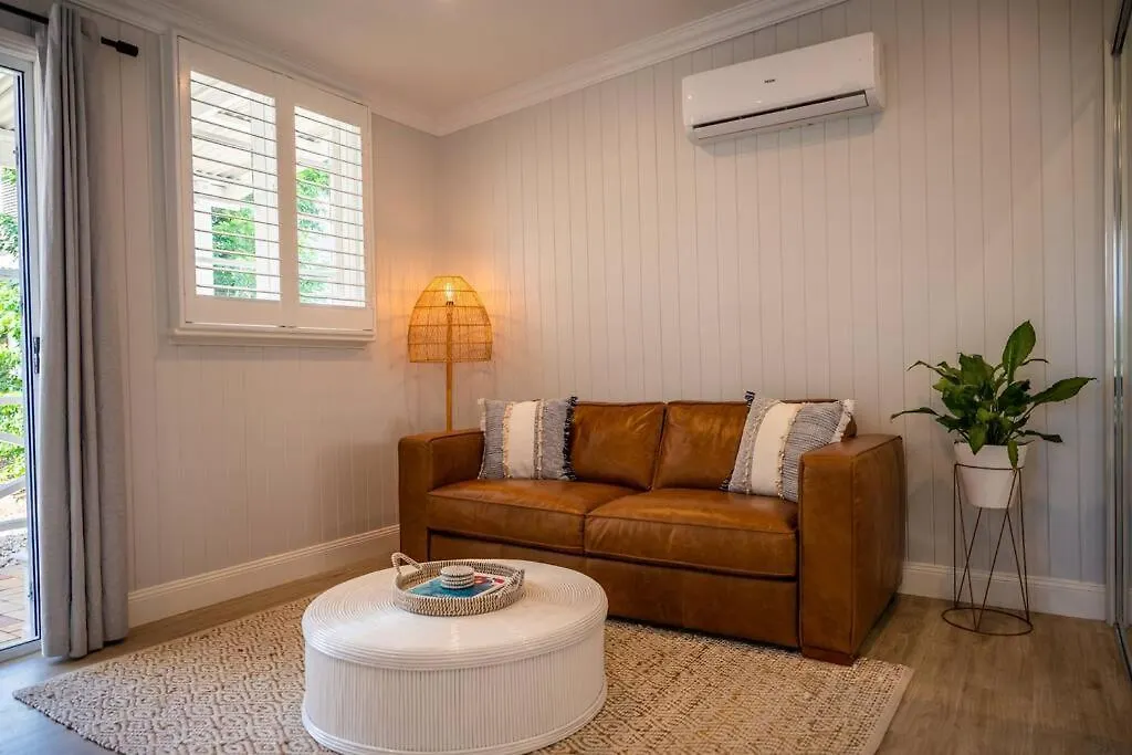 Oasis On Esplanade Apartment Brisbane