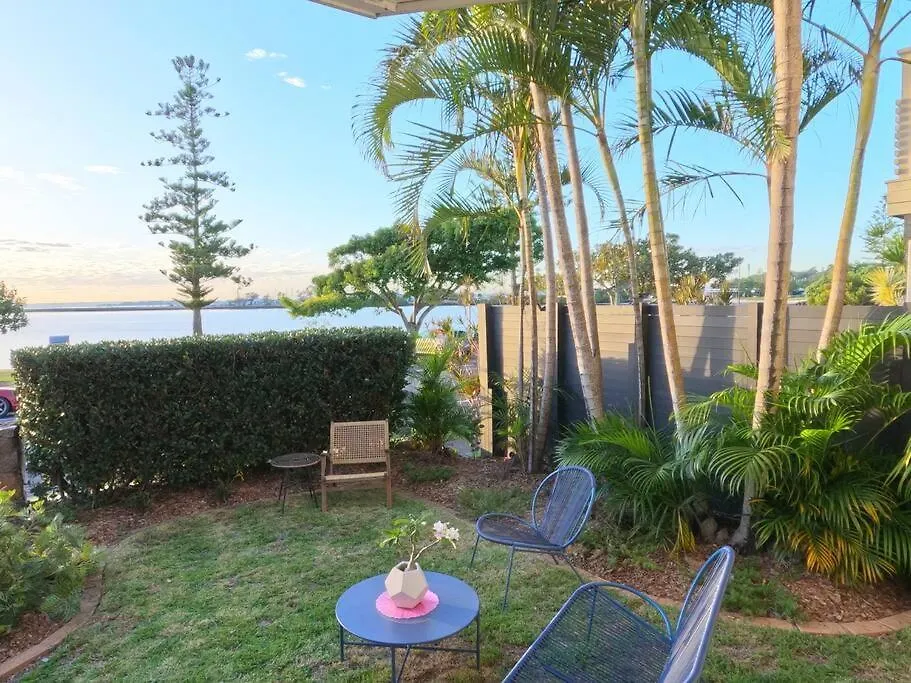 Oasis On Esplanade Apartment Brisbane 0*,  Australia